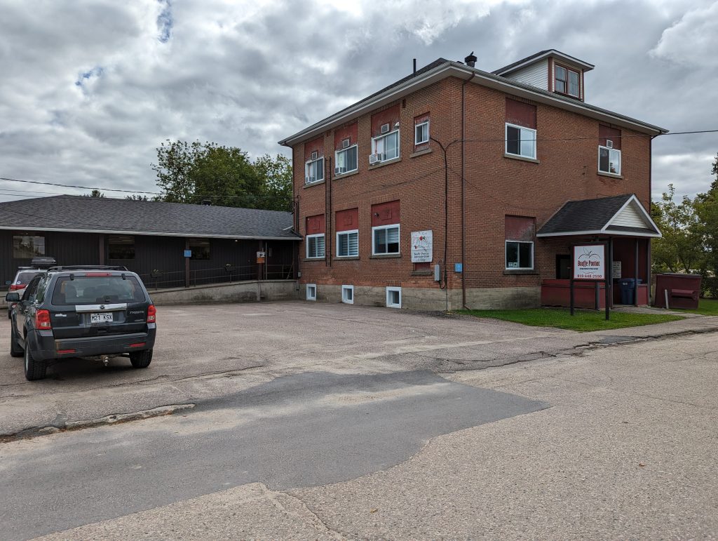 Centre d'Hebergement d'AutonHomme Pontiac